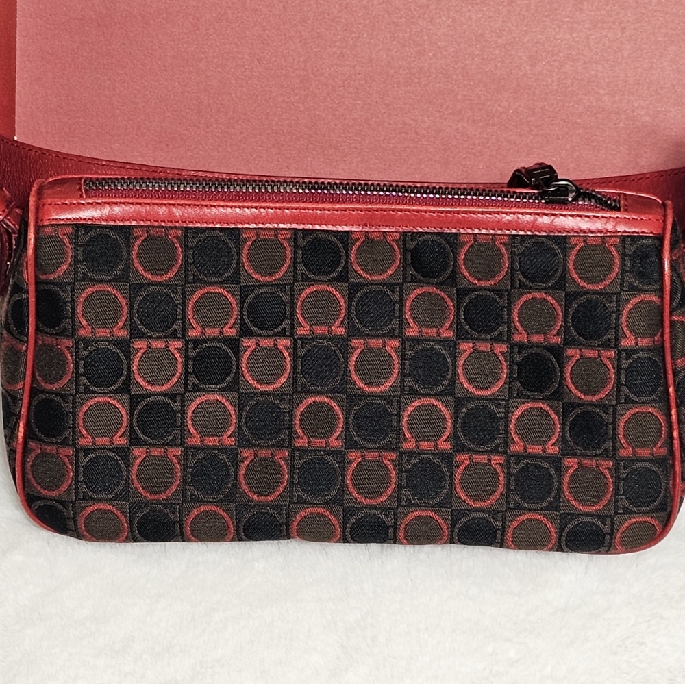 Salvatore Ferragamo Gancini Pattern Hand Pouch Handbag